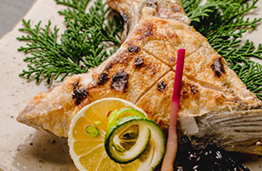 写真:お料理一例(焼き魚)